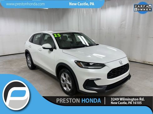 Used 2025 Honda HR-V LX image 1