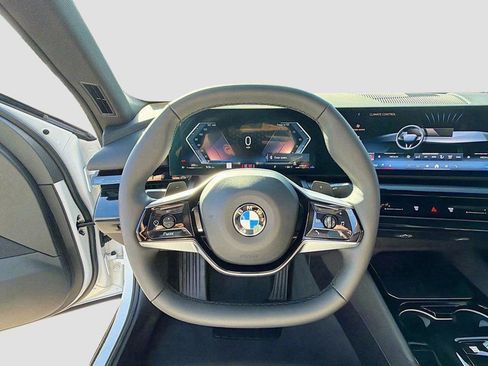 New 2026 BMW 530i xDrive w/ Premium Package AWD/4WD image 41