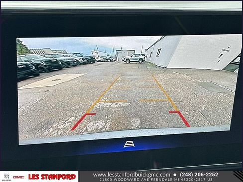 Used 2024 Chevrolet Trax ACTIV w/ Sunroof Package FWD image 29