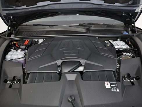 New 2026 Porsche Cayenne image 31