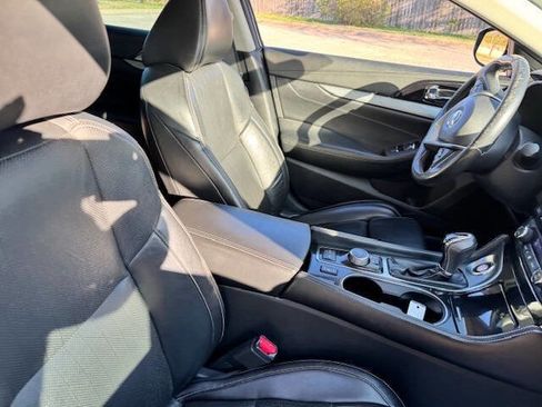 Used 2016 Nissan Maxima 3.5 SL image 28
