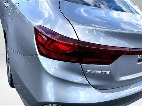 Used 2024 Kia Forte LXS FWD image 28