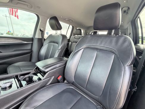 Used 2021 Jeep Grand Cherokee L Limited RWD image 22