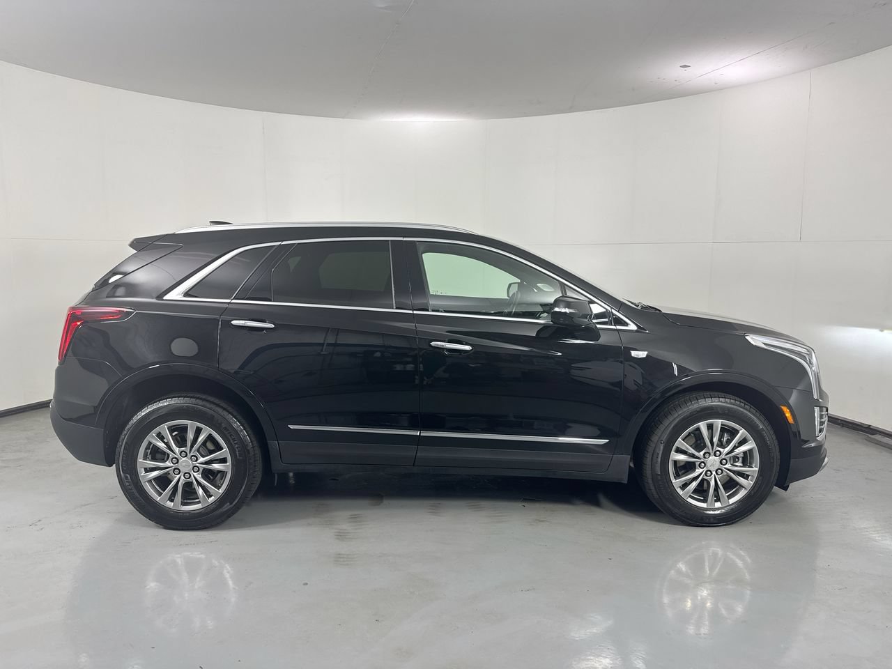 Used 2021 Cadillac XT5 Premium Luxury AWD/4WD image 38