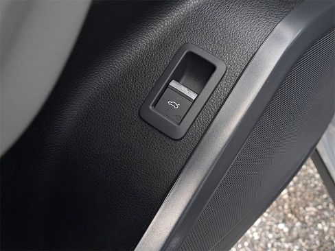 Certified 2022 Audi Q5 2.0T Premium image 21