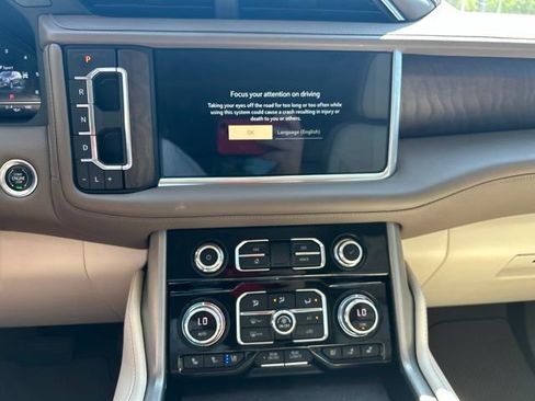 Used 2022 GMC Yukon Denali w/ Max Trailering Package AWD/4WD image 38