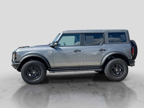 Certified 2023 Ford Bronco Wildtrak AWD/4WD image 3