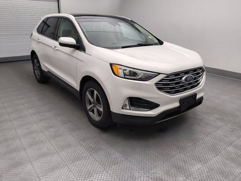 Used 2019 Ford Edge SEL w/ Equipment Group 201A FWD image 13