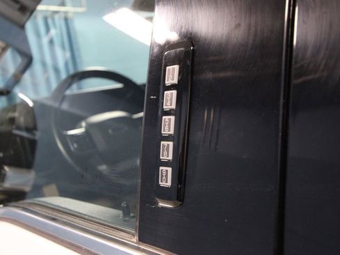 Used 2024 Ford F250 Lariat w/ Lariat Ultimate Package image 39