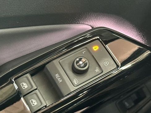 Certified 2023 Volkswagen ID.4 Pro S image 14