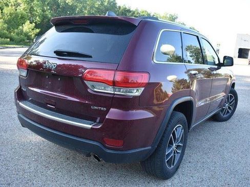 Used 2018 Jeep Grand Cherokee Limited AWD/4WD image 8