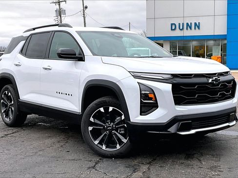 New 2026 Chevrolet Equinox RS image 2