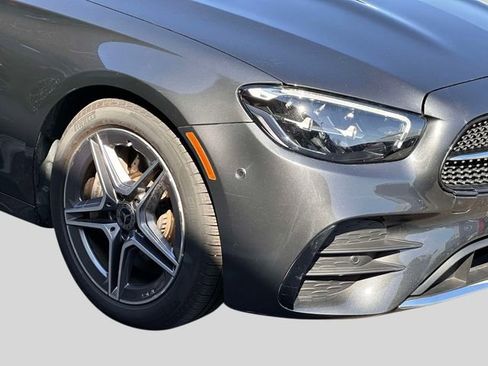 Used 2023 Mercedes-Benz E 350 4MATIC Sedan image 9