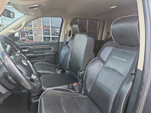 Used 2022 RAM 2500 Laramie image 19