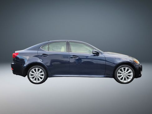 Used 2010 Lexus IS 250 AWD w/ Preferred Accessory Package image 3