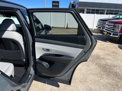 New 2026 Hyundai Tucson Limited w/ Tow & Go Package FWD image 12