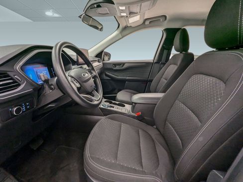 Used 2025 Ford Escape Active image 4