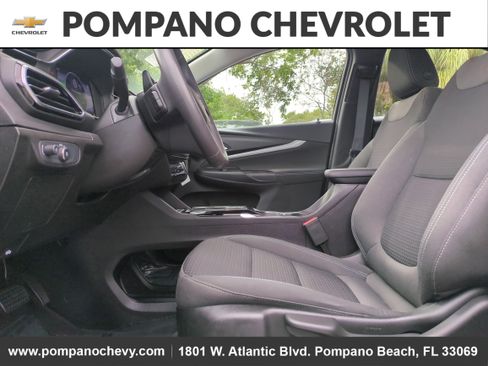 Used 2022 Chevrolet Bolt EUV LT w/ Driver Confidence Package image 21