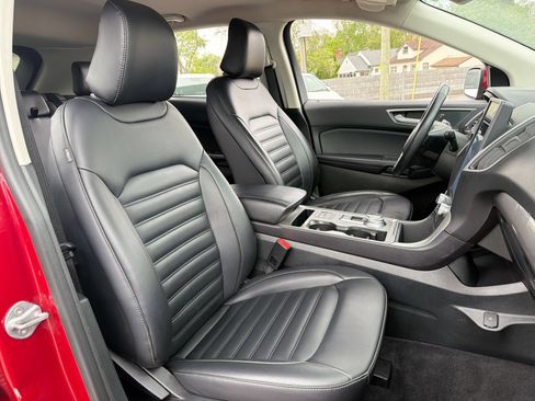 Used 2024 Ford Edge SEL AWD/4WD image 24
