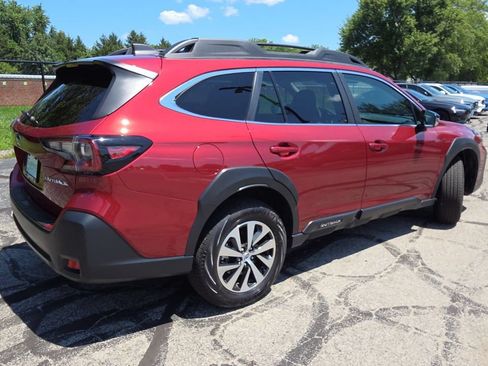 Certified 2024 Subaru Outback Premium AWD/4WD image 8
