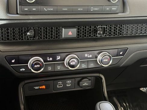 Certified 2023 Honda CR-V EX image 25