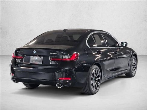 Used 2026 BMW 330i xDrive Sedan w/ Convenience Package AWD/4WD image 5