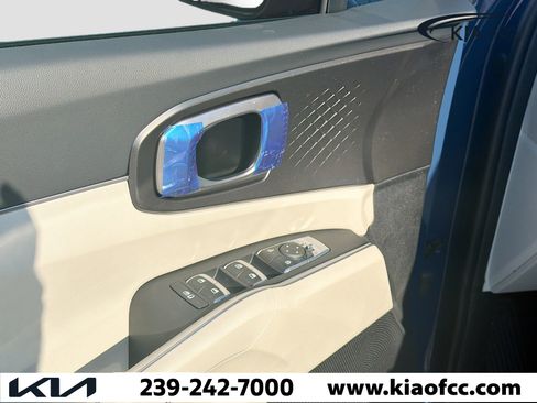 New 2026 Kia Sorento S image 24