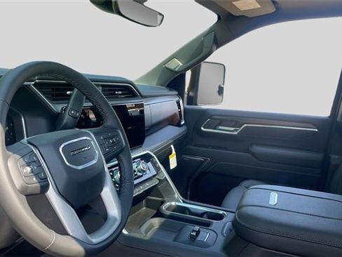 New 2026 GMC Sierra 2500 Denali w/ Denali Reserve Package image 16