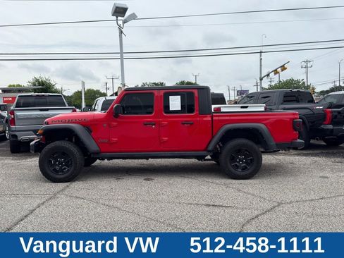 Used 2022 Jeep Gladiator Mojave w/ Trailer Tow Package AWD/4WD image 5