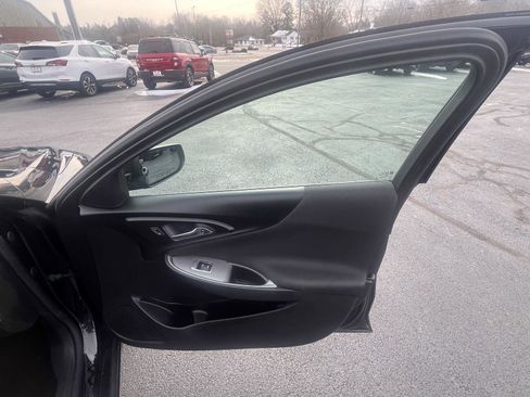 Used 2020 Chevrolet Malibu LS w/ Driver Confidence Package II image 15