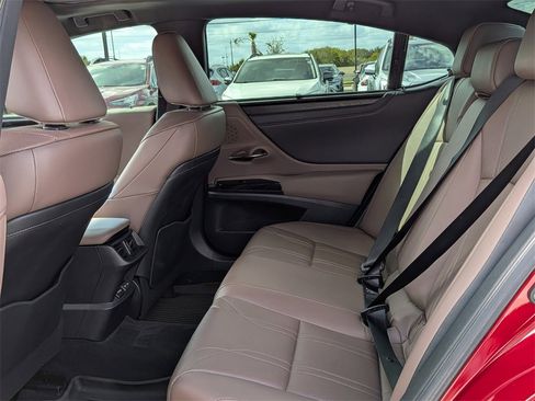Used 2023 Lexus ES 350 Ultra Luxury image 26