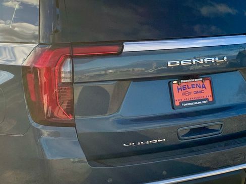 New 2026 GMC Yukon XL Denali w/ Sun & Power Step Package image 15