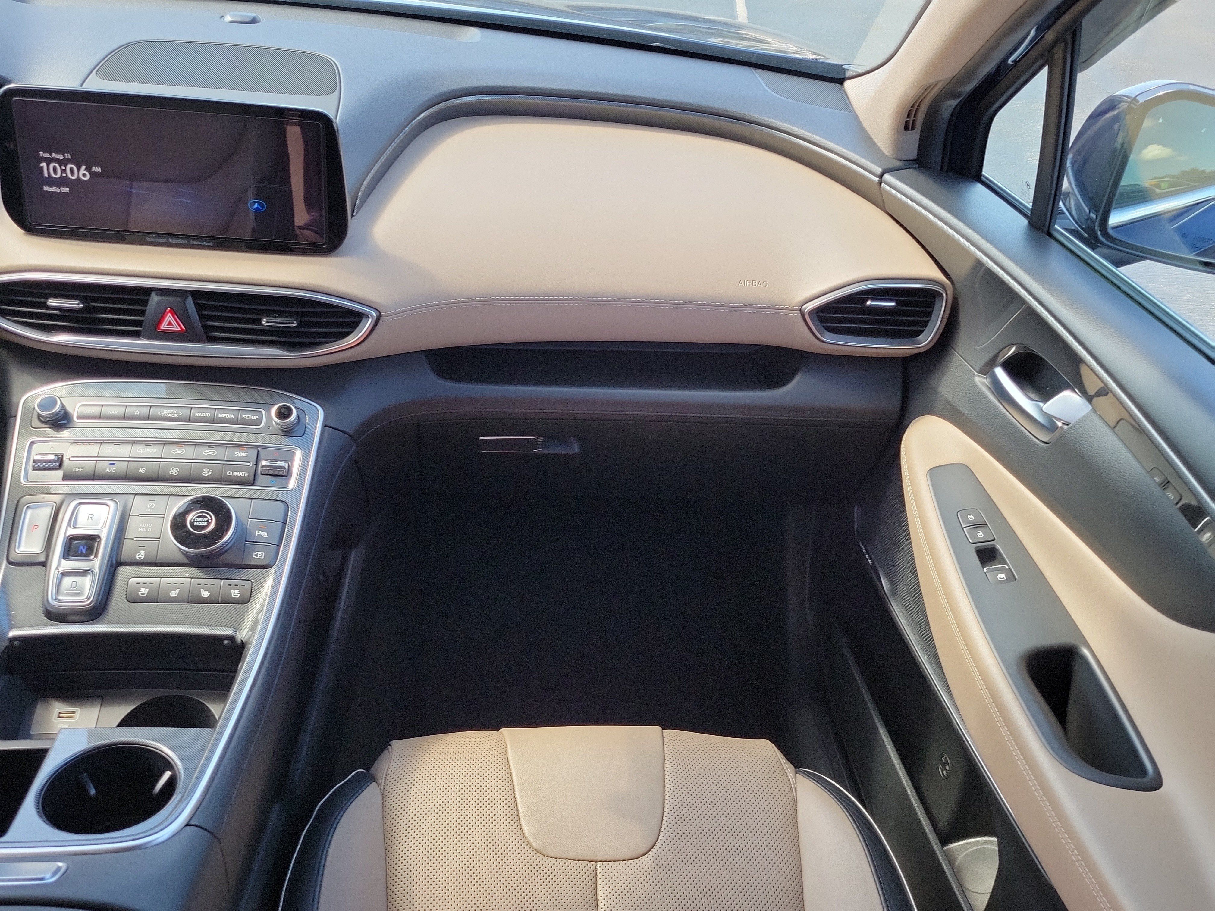 Used 2022 Hyundai Santa Fe Limited FWD image 16