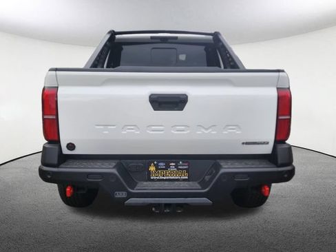 New 2026 Toyota Tacoma 4x4 Double Cab Hybrid image 5
