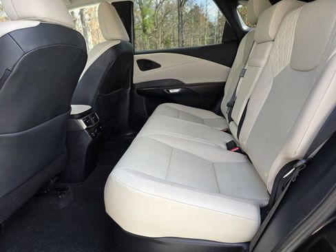 Used 2023 Lexus RX 350 Premium w/ Accessory Package (Z1) image 18