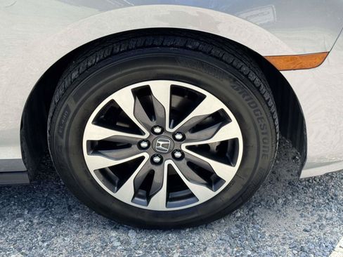 Used 2022 Honda Odyssey EX-L image 6