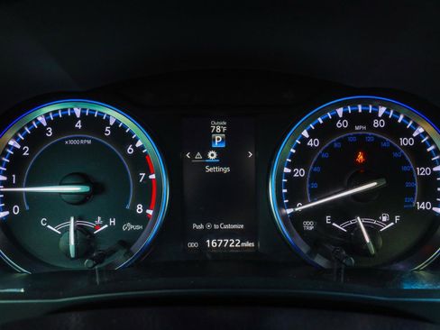 Used 2014 Toyota Highlander Limited Platinum AWD/4WD image 6