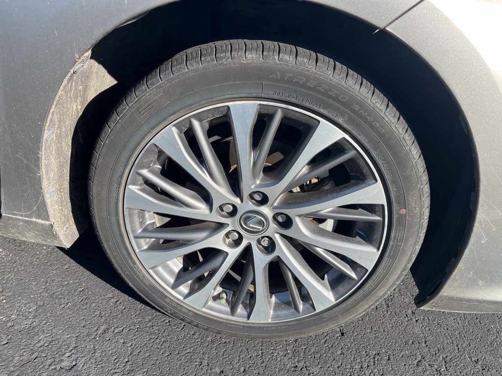 Used 2021 Lexus ES 250 w/ Premium Package AWD/4WD image 12