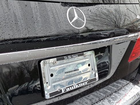 Used 2014 Mercedes-Benz GL 550 4MATIC image 30