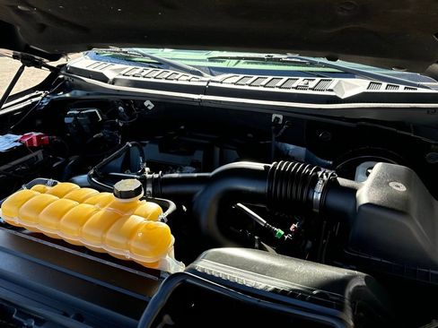 Used 2017 Ford F150 XL w/ Equipment Group 101A Mid image 22