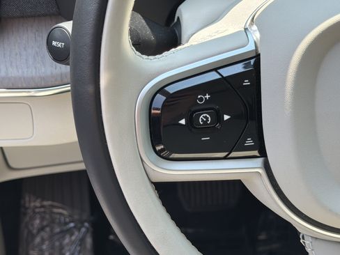 Certified 2026 Volvo XC90 B6 Ultra w/ Protection Package Premier AWD/4WD image 19