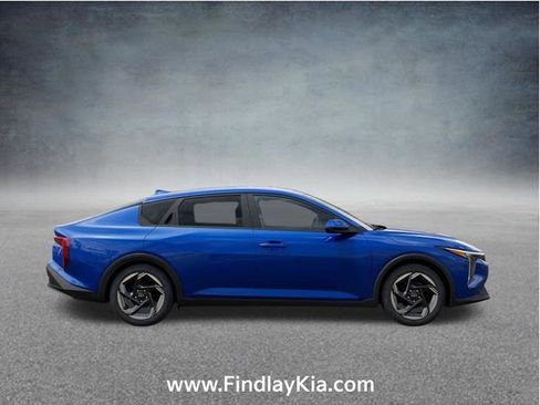New 2026 Kia K4 EX image 9