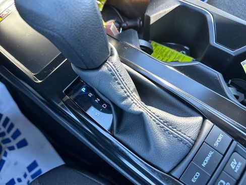 Used 2025 Toyota Camry LE image 26