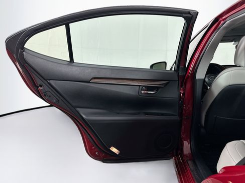 Used 2018 Lexus ES 350 image 28