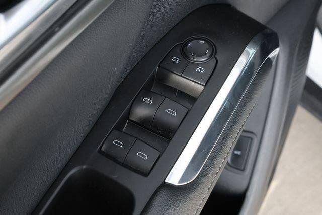Used 2024 Chevrolet Traverse LT AWD/4WD image 23
