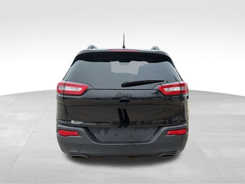 Used 2017 Jeep Cherokee High Altitude AWD/4WD image 12