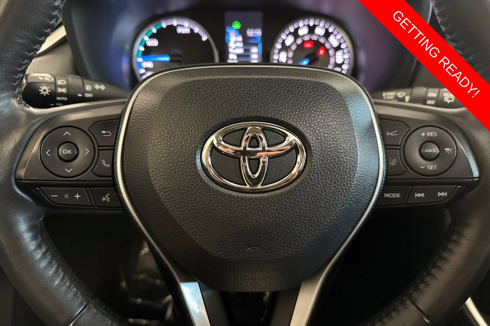 Used 2022 Toyota RAV4 XLE Premium AWD/4WD image 26