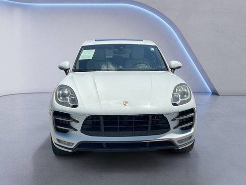 Used 2015 Porsche Macan Turbo AWD/4WD image 2