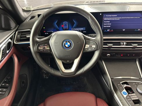 Used 2023 BMW i4 eDrive35 w/ Premium Package RWD image 13