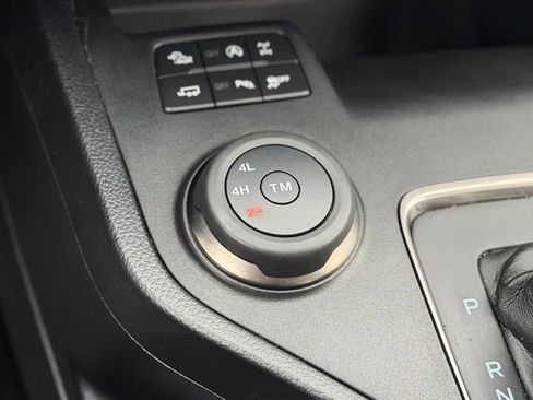 Used 2019 Ford Ranger Lariat w/ Equipment Group 501A Mid image 15